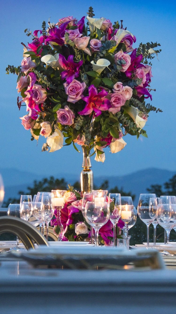 Alquiler de mobiliario elegante para eventos